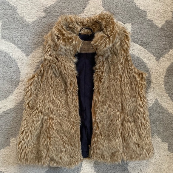 ZARA Faux Fur Vest - Picture 1 of 3